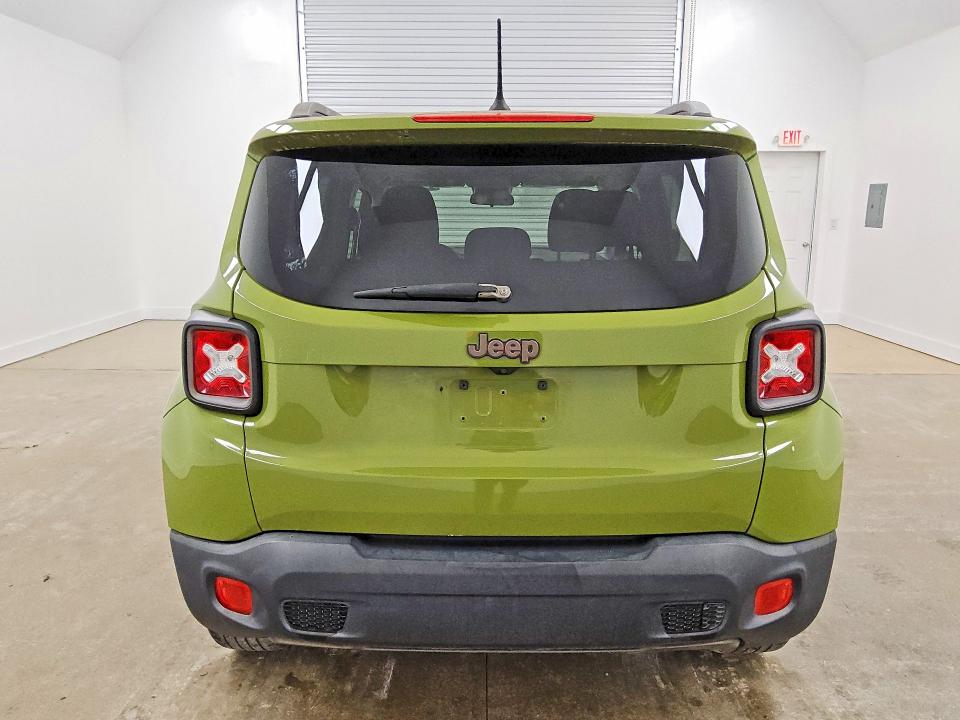 Photo 6 from auction – 2016 JEEP RENEGADE with VIN ZACCJBBT5GPC72741
