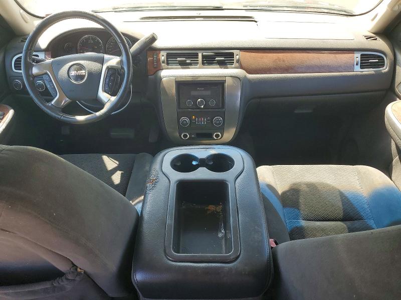 Photo 8 from auction – 2007 GMC YUKON with VIN 1GKFK13097R215845