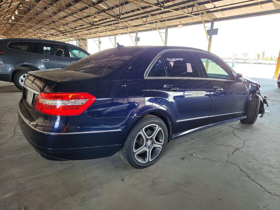 Photo 3 from auction – 2011 MERCEDES-BENZ E with VIN WDDHF5GB8BA467952