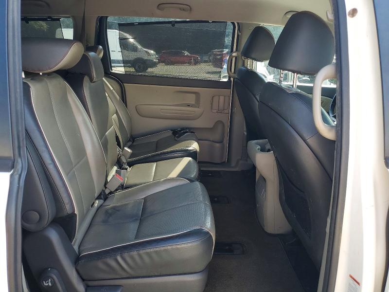 Photo 11 from auction – 2017 KIA SEDONA with VIN KNDMB5C15H6281461