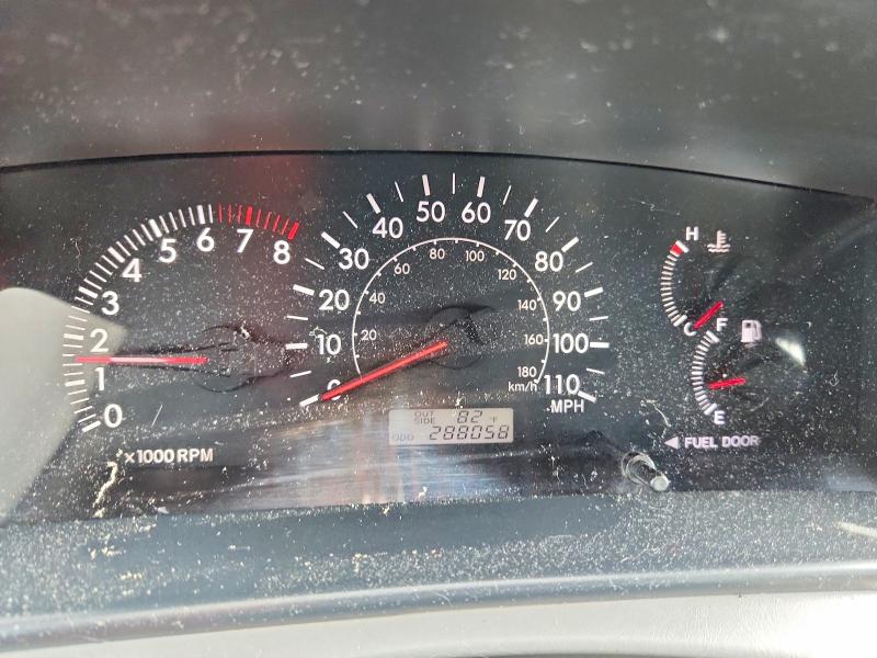 Photo 9 from auction – 2007 TOYOTA COROLLA with VIN JTDBR32EX70124733