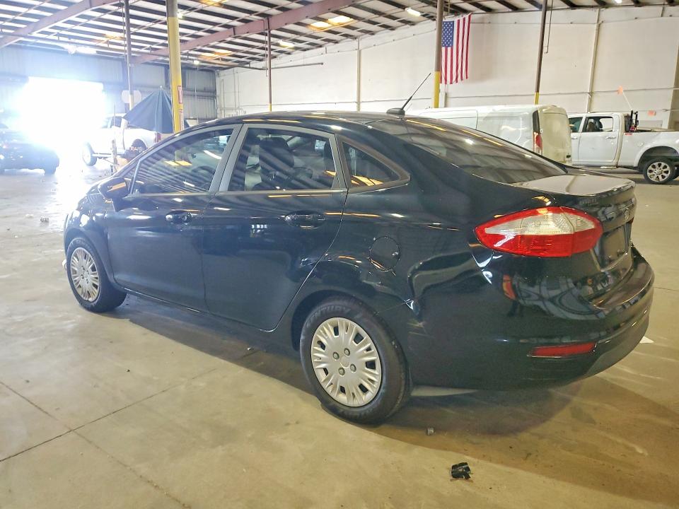 Photo 2 from auction – 2018 FORD FIESTA with VIN 3FADP4AJXJM145269