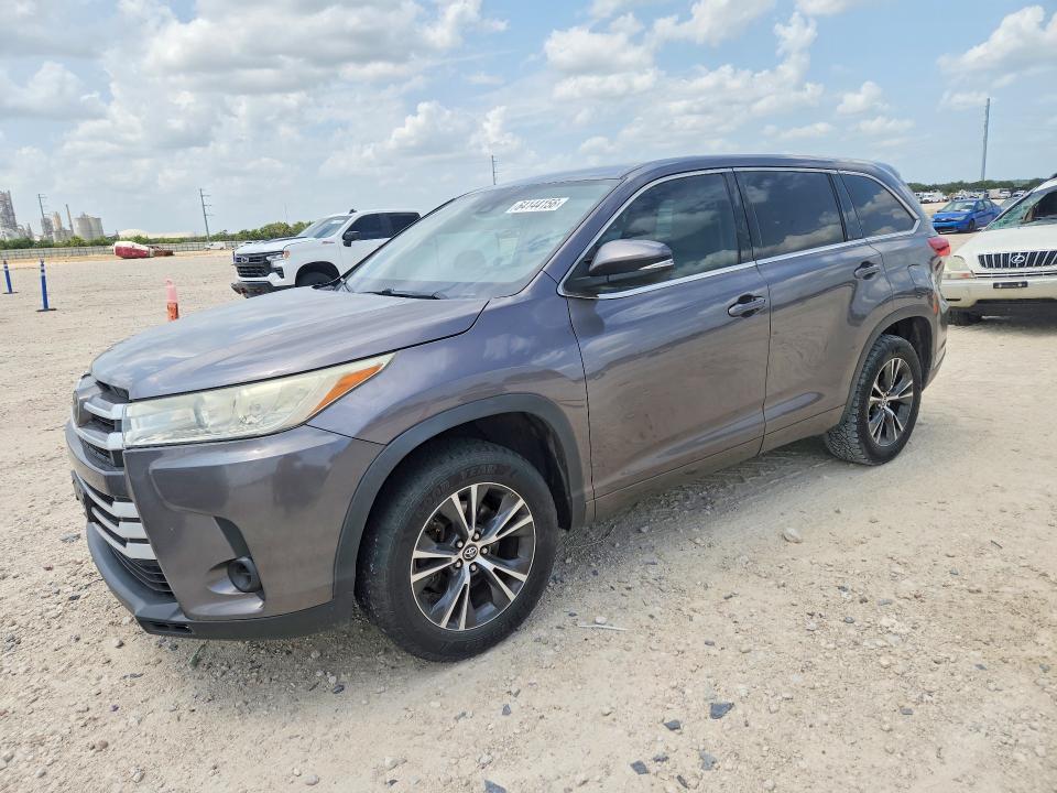 TOYOTA HIGHLANDER 2018 with VIN 5TDZARFH4JS034253 - Photo from auction