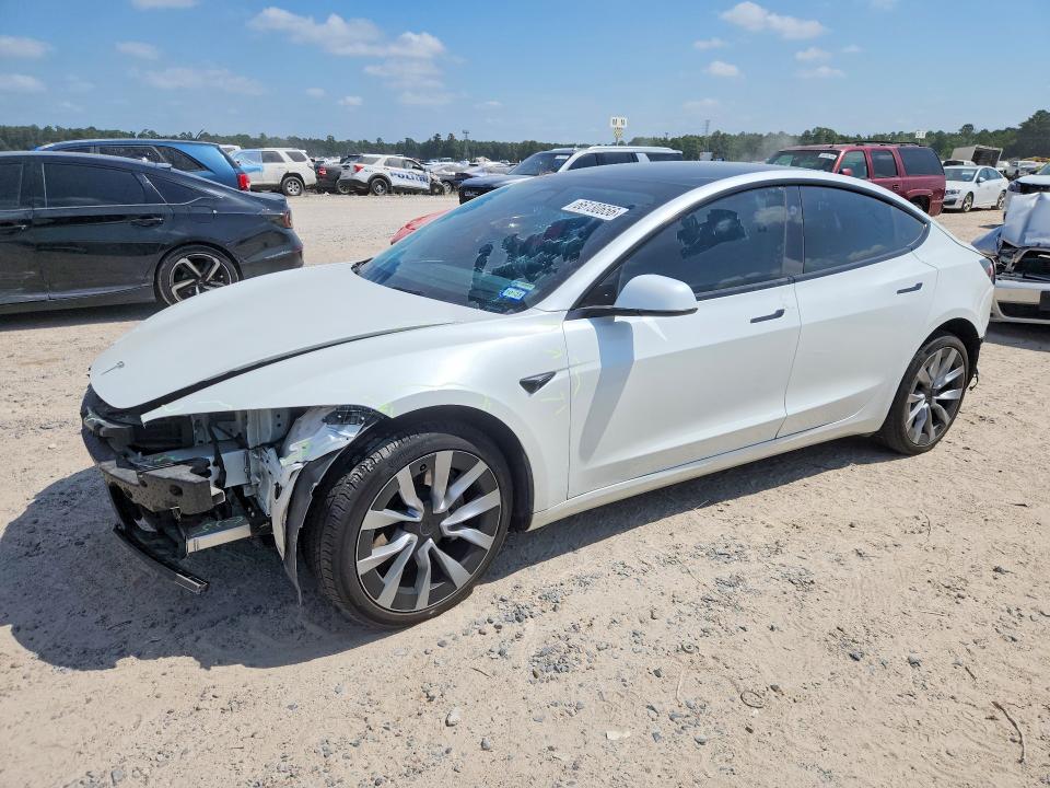 Снимка 1 от търг – 2024 TESLA MODEL 3 с VIN 5YJ3E1EB9RF818761