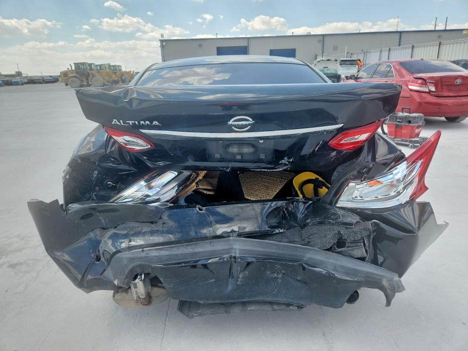 Photo 6 from auction – 2017 NISSAN ALTIMA with VIN 1N4AL3AP2HN354082