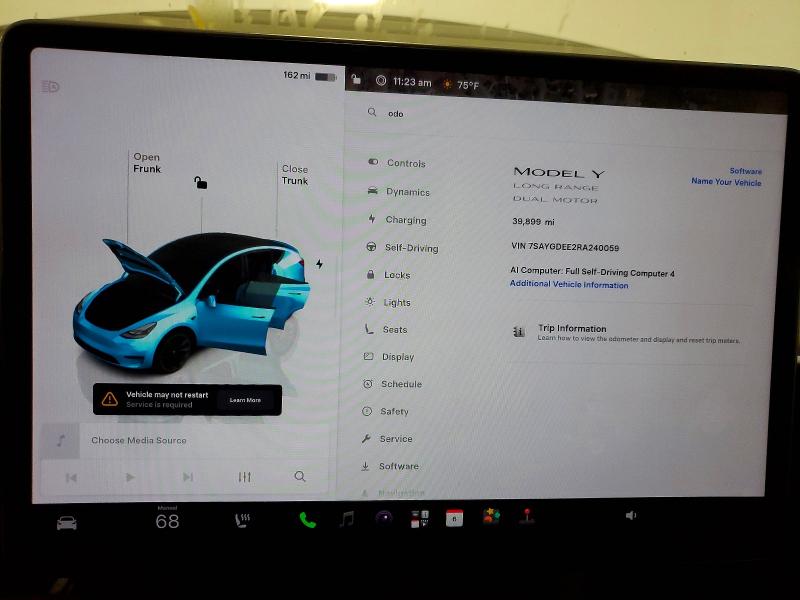 Photo 9 from auction – 2024 TESLA MODEL Y with VIN 7SAYGDEE2RA240059