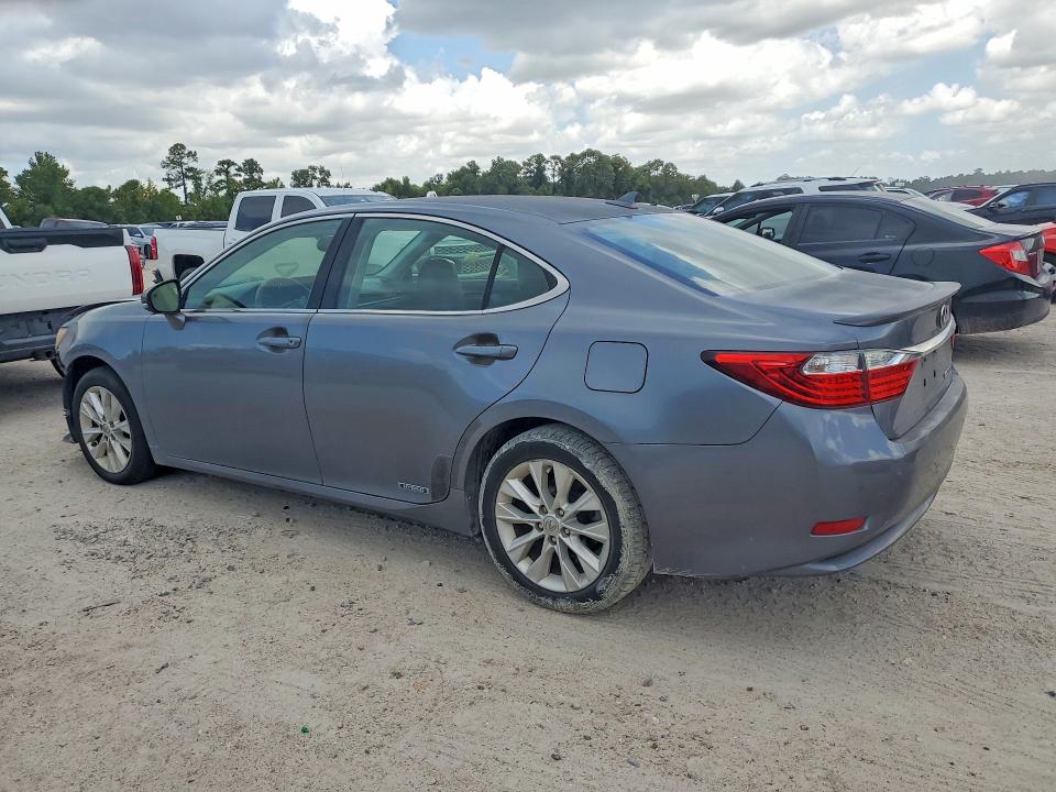 Photo 2 from auction – 2013 LEXUS ES with VIN JTHBW1GG0D2002999