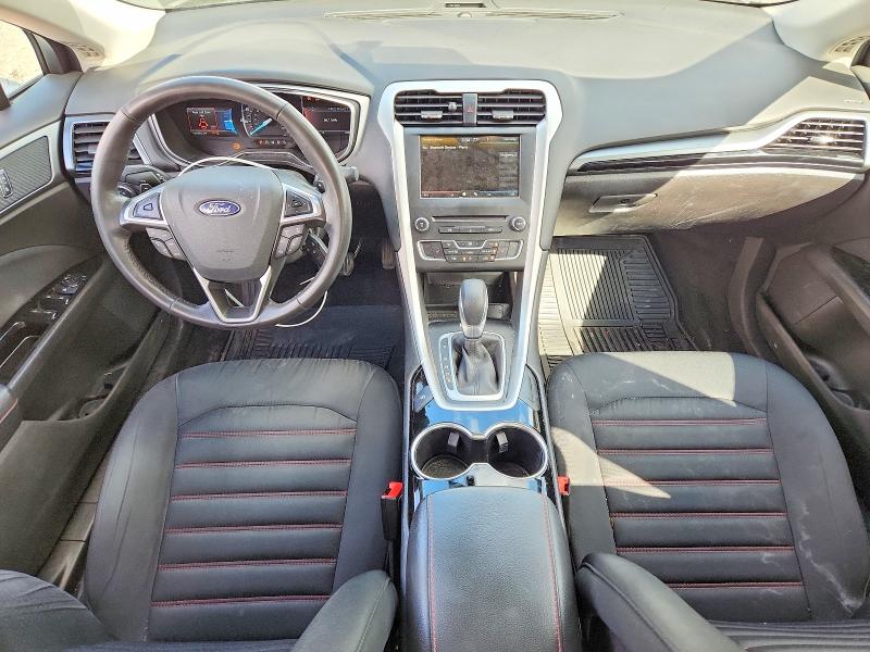 Снимка 8 от търг – 2016 FORD FUSION с VIN 3FA6P0T95GR260328