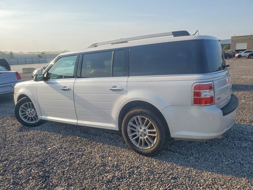 Photo 2 from auction – 2018 FORD FLEX with VIN 2FMGK5C8XJBA08318