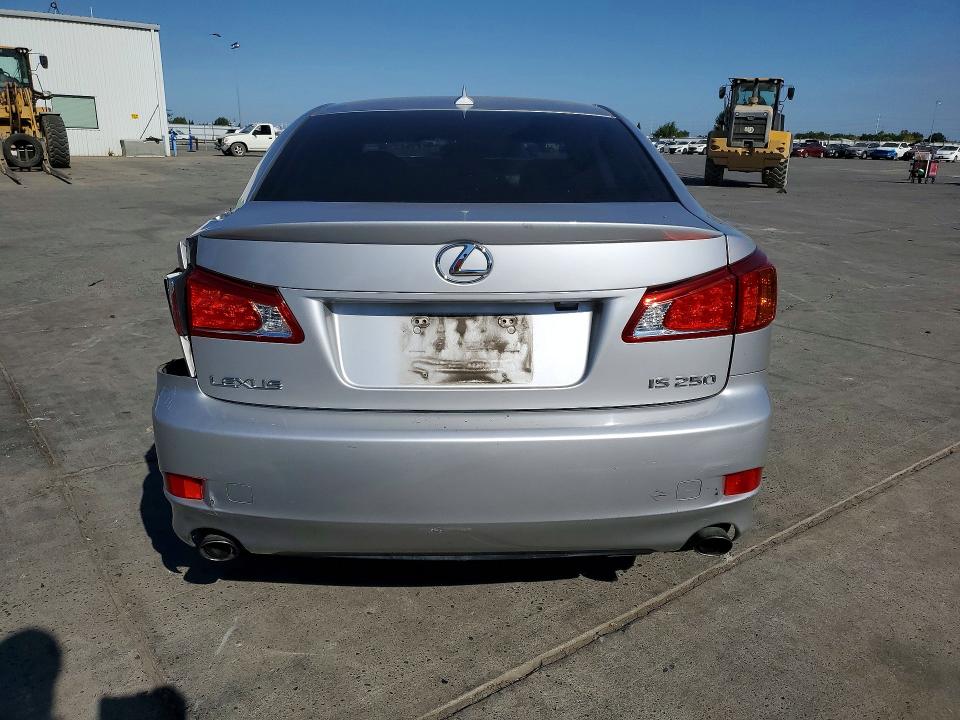 Photo 6 from auction – 2010 LEXUS IS 250 with VIN JTHBF5C24A5109369
