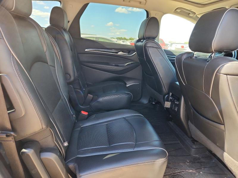 Photo 11 from auction – 2021 BUICK ENCLAVE with VIN 5GAERDKW0MJ163348