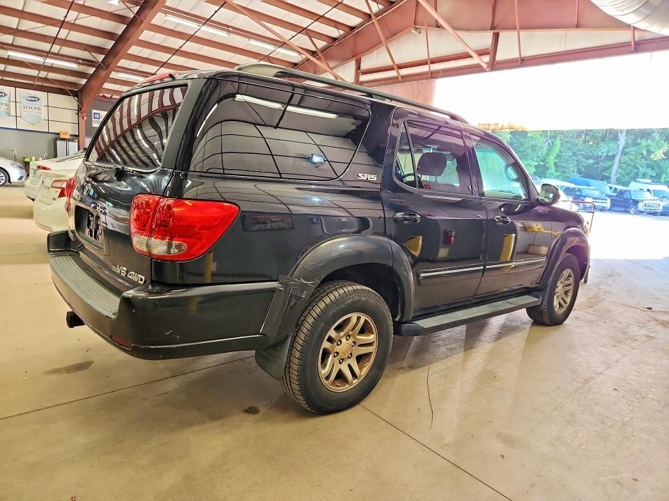 Photo 3 from auction – 2005 TOYOTA SEQUOIA with VIN 5TDBT44A25S251648