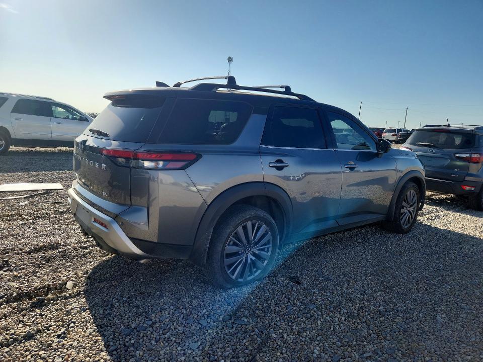 Photo 3 from auction – 2023 NISSAN PATHFINDER with VIN 5N1DR3CB5PC267385