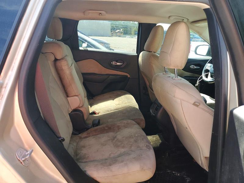 Photo 11 from auction – 2015 JEEP CHEROKEE with VIN 1C4PJMCS3FW546636