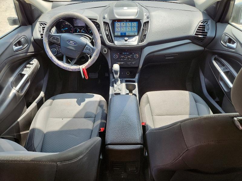 Photo 8 from auction – 2019 FORD ESCAPE with VIN 1FMCU0GD5KUA70949