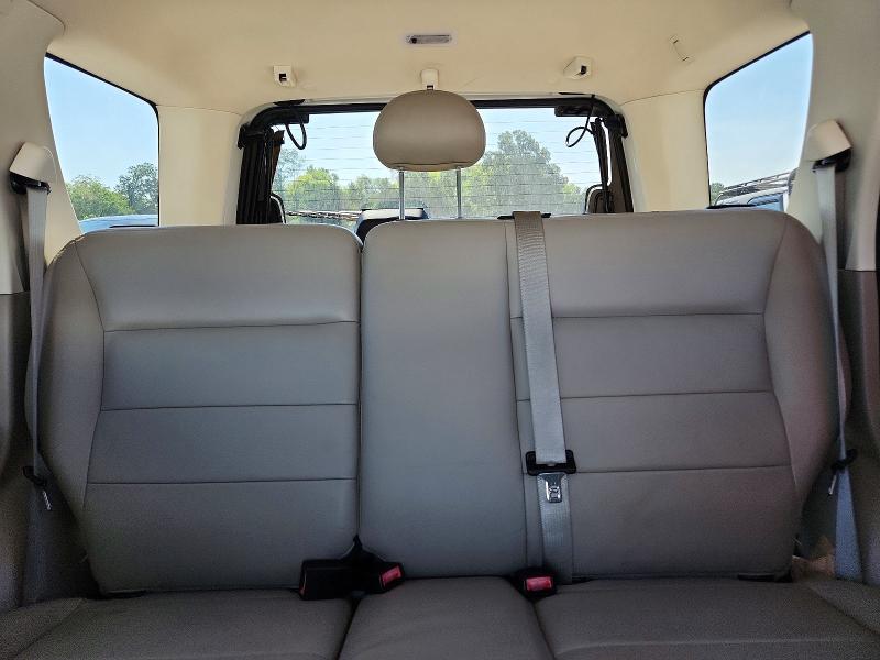 Photo 10 from auction – 2008 FORD ESCAPE with VIN 1FMCU03148KB08610