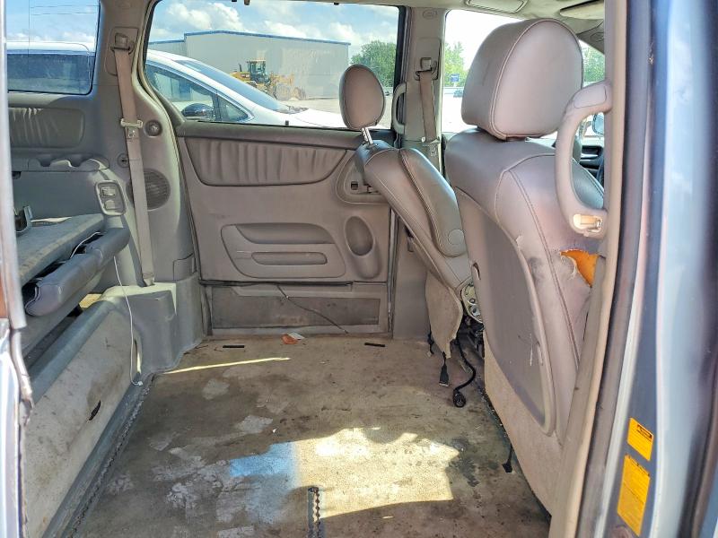 Photo 11 from auction – 2007 TOYOTA SIENNA with VIN 5TDZK22C77S009757