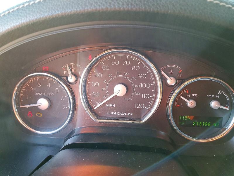 Photo 9 from auction – 2006 LINCOLN MARK LT with VIN 5LTPW18596FJ24323