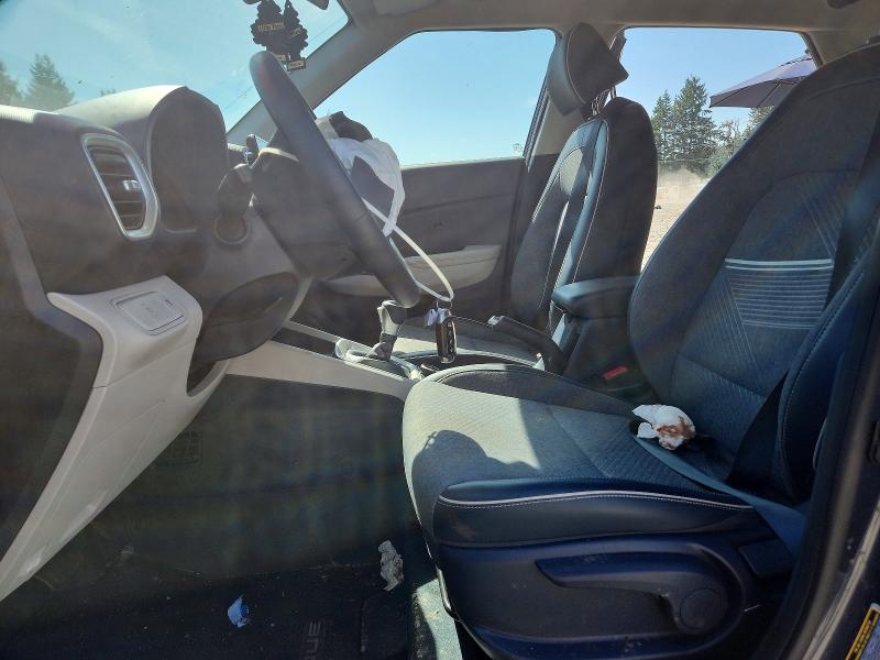 Photo 7 from auction – 2023 HYUNDAI VENUE with VIN KMHRC8A35PU229942
