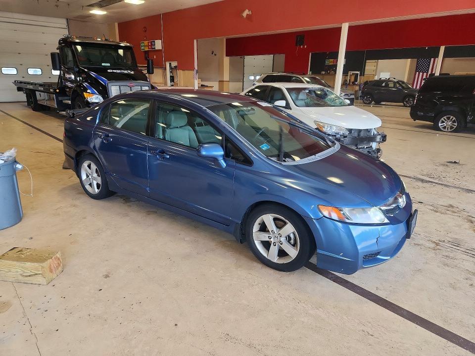 Photo 4 from auction – 2008 HONDA CIVIC with VIN 2HGFA16508H527948