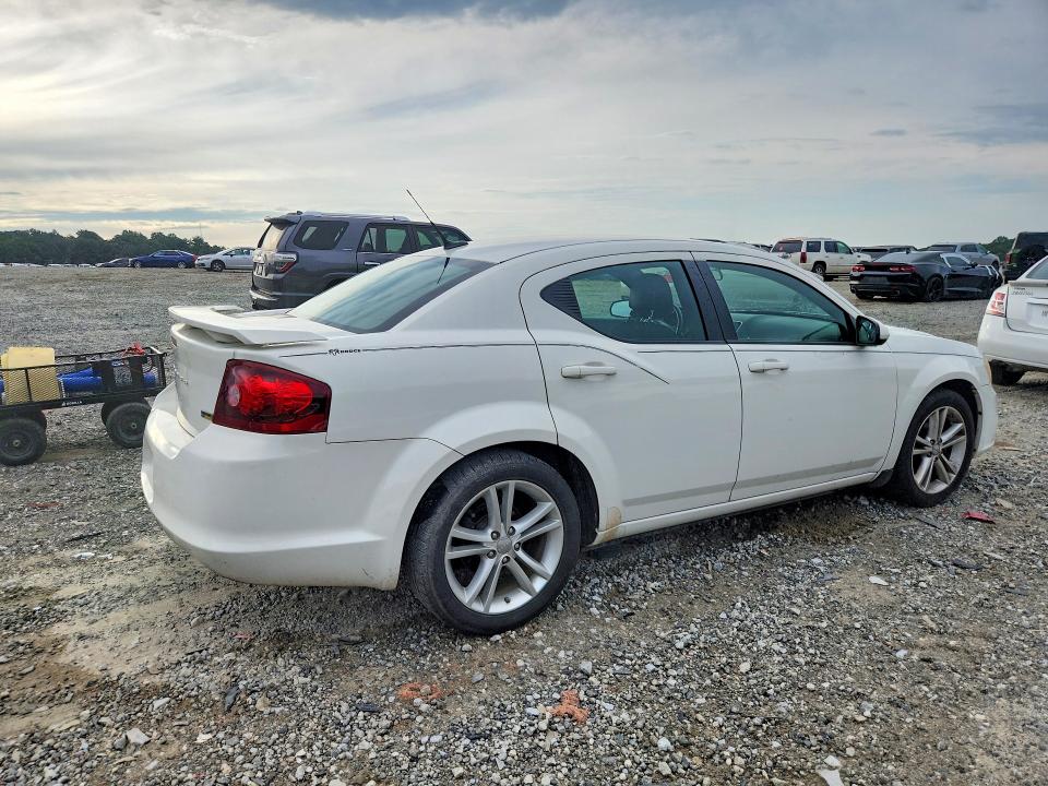 Photo 3 from auction – 2011 DODGE AVENGER with VIN 1B3BD1FG2BN517086