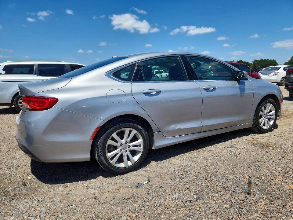 Photo 3 from auction – 2015 CHRYSLER 200 with VIN 1C3CCCAB3FN594086
