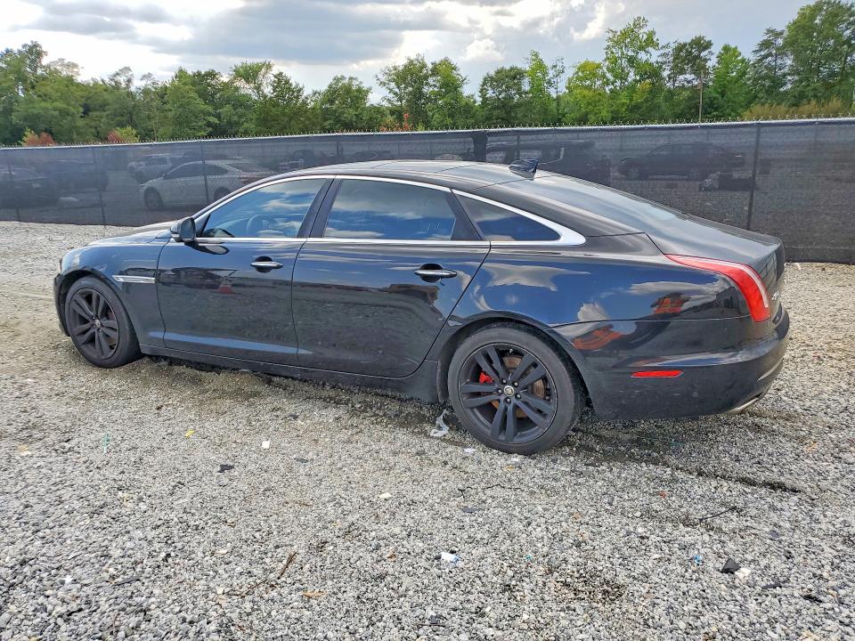 Photo 2 from auction – 2016 JAGUAR XJL with VIN SAJWJ2GD5G8W02966
