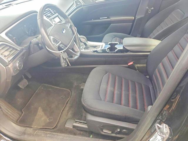 Photo 7 from auction – 2016 FORD FUSION with VIN 3FA6P0HD0GR152602
