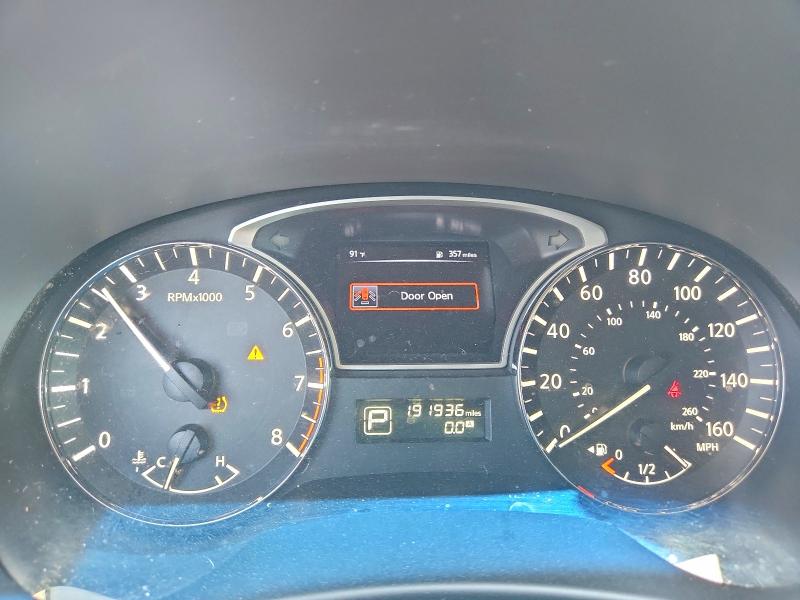 Photo 9 from auction – 2015 NISSAN PATHFINDER with VIN 5N1AR2MN8FC701707
