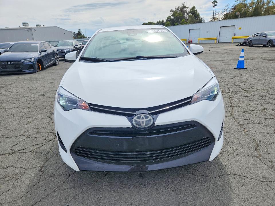 Photo 5 from auction – 2018 TOYOTA COROLLA with VIN 2T1BURHEXJC028431