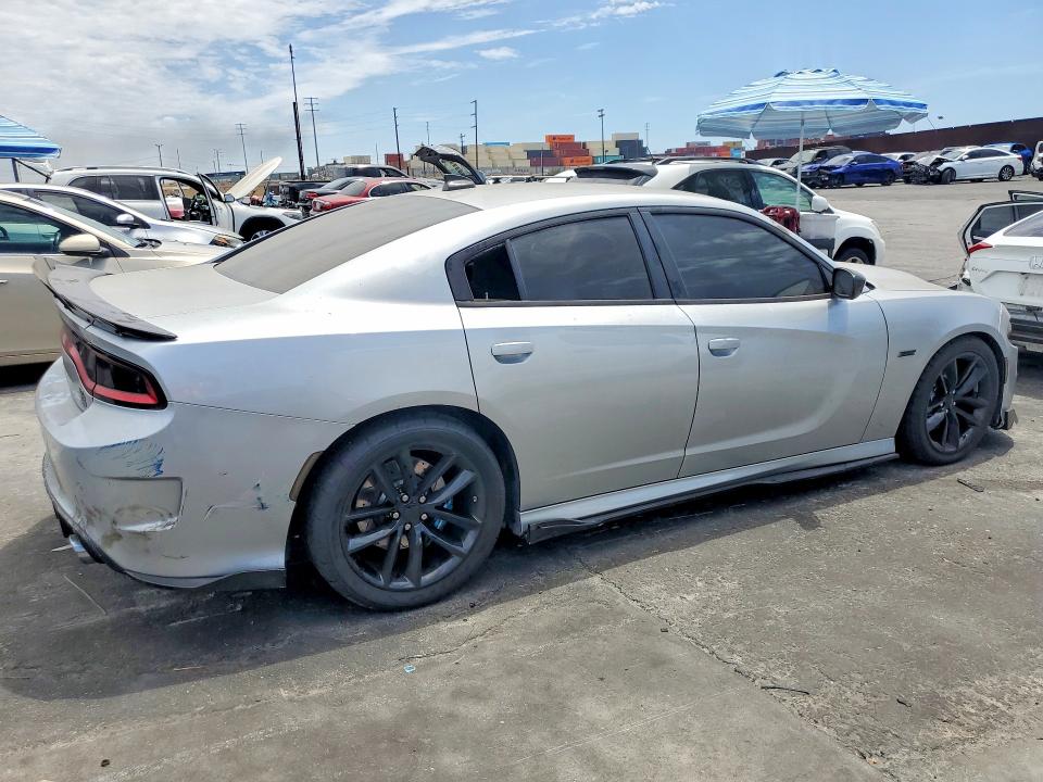 Photo 3 from auction – 2019 DODGE CHARGER with VIN 2C3CDXGJ4KH661607