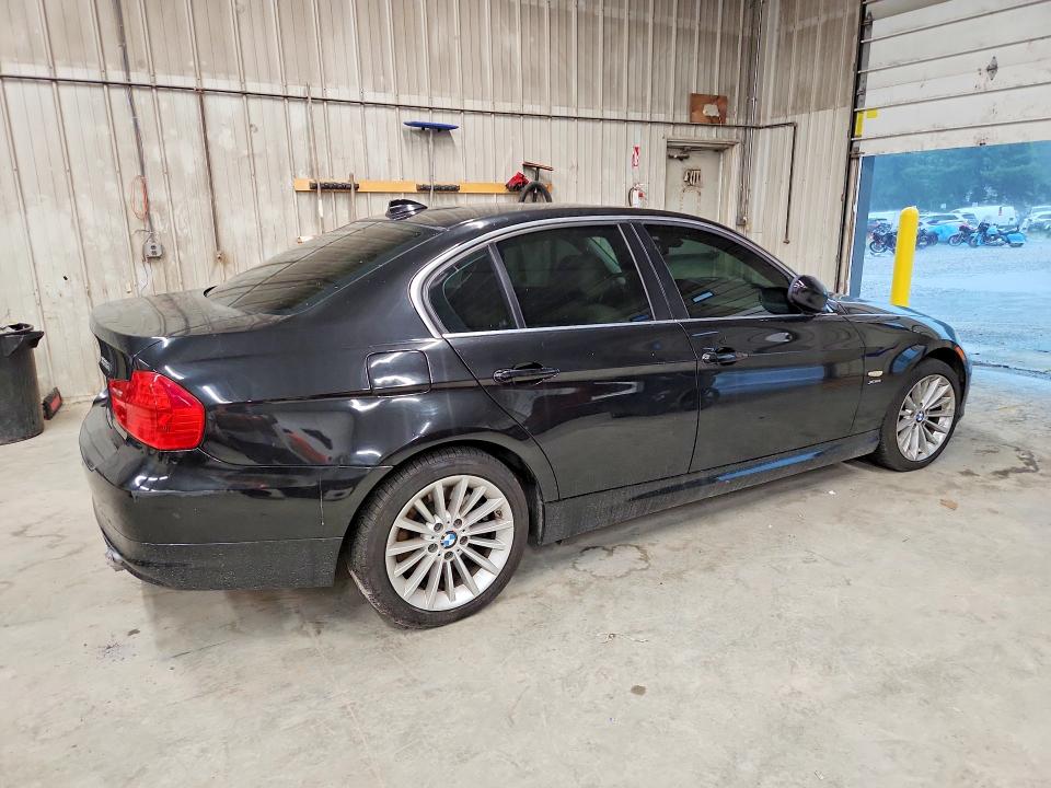 Photo 3 from auction – 2011 BMW 335 with VIN WBAPL5G50BNN23705