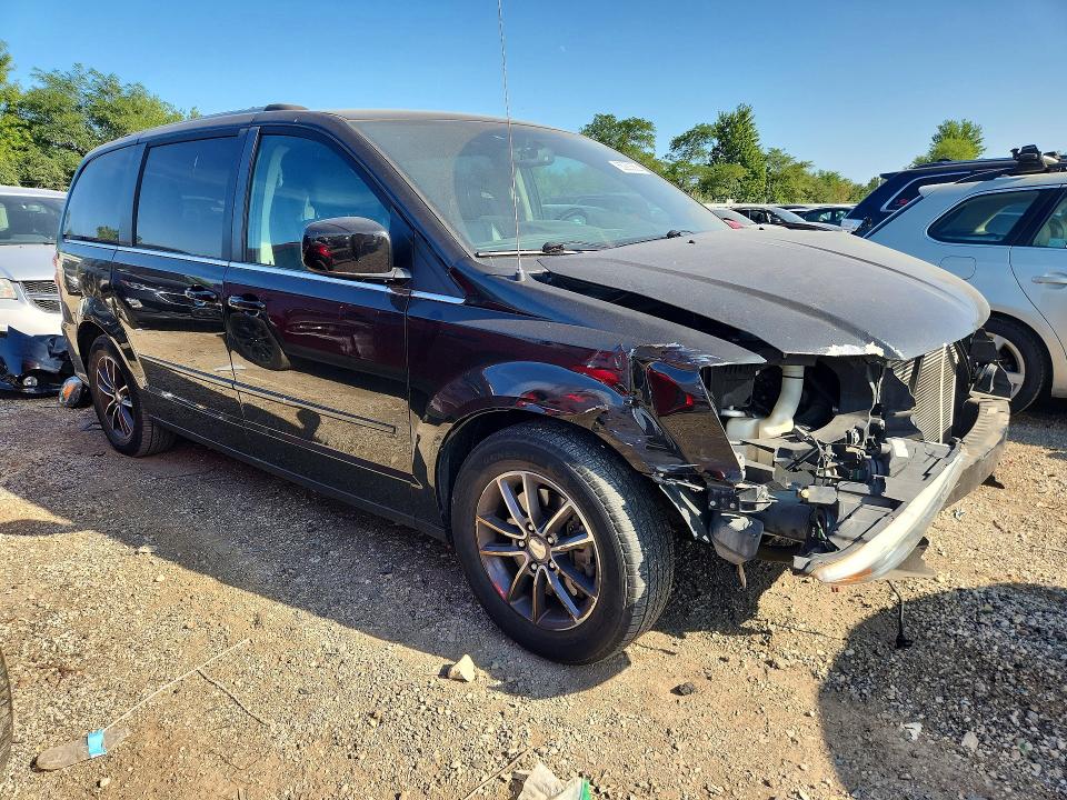 Photo 4 from auction – 2017 DODGE GRAND CARAVAN with VIN 2C4RDGCG2HR856348