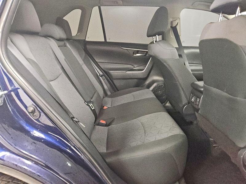 Photo 10 from auction – 2025 TOYOTA RAV4 with VIN 2T3P1RFV1SW605503