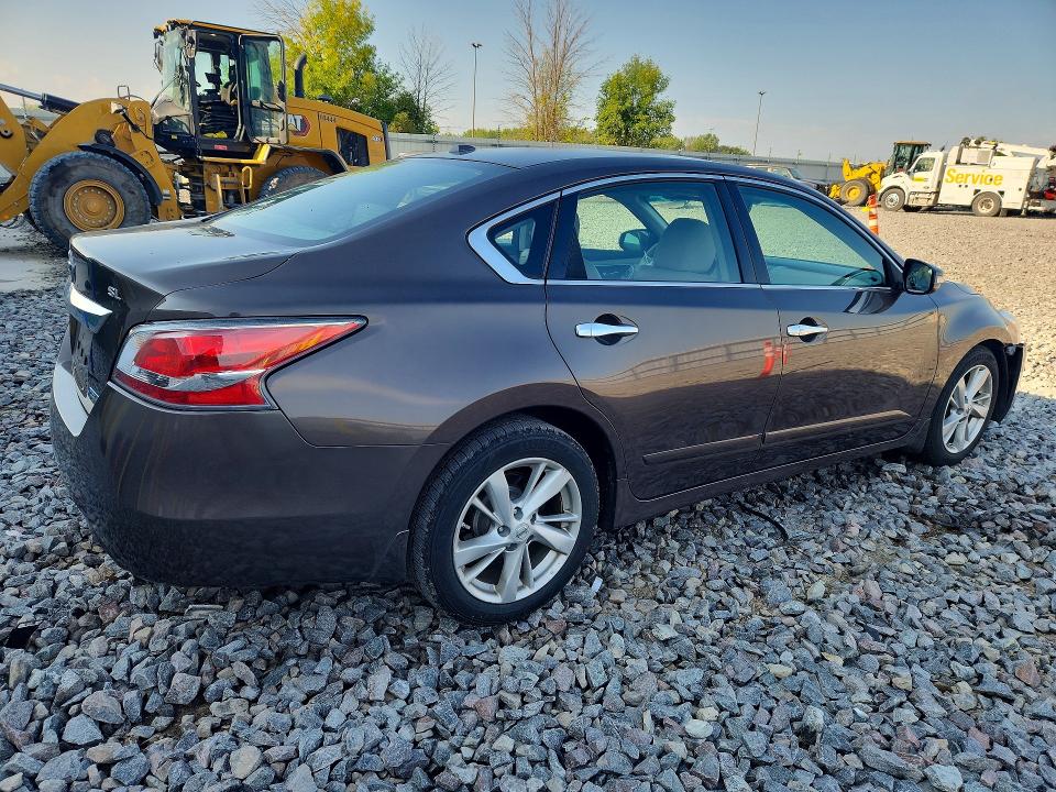 Photo 3 from auction – 2014 NISSAN ALTIMA with VIN 1N4AL3AP6EC125993