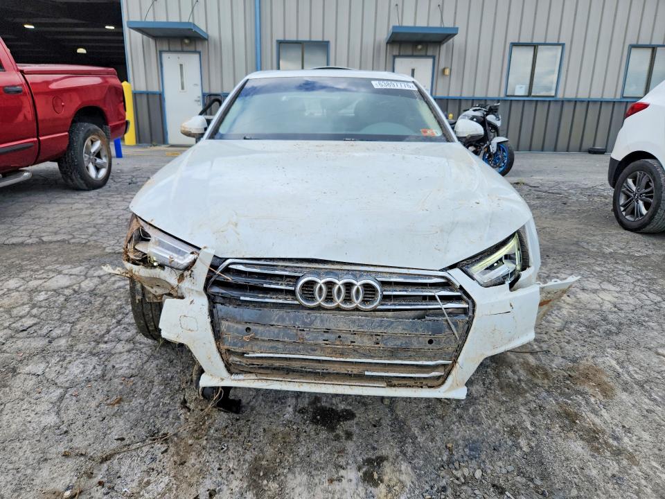 Foto 5 de la subasta – 2019 AUDI A4 con VIN WAUENAF41KA064887