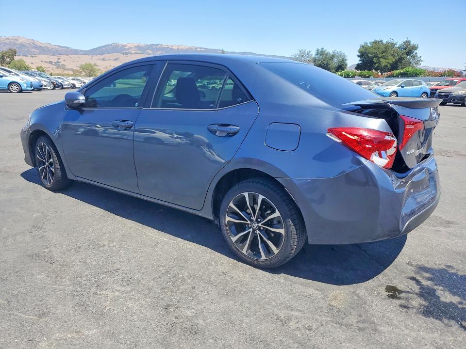Foto 2 de la subasta – 2017 TOYOTA COROLLA con VIN 2T1BURHE2HC948371
