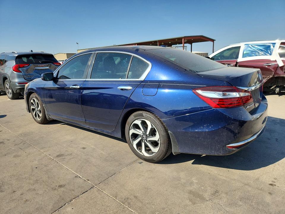 Photo 2 from auction – 2017 HONDA ACCORD with VIN 1HGCR2F93HA256774