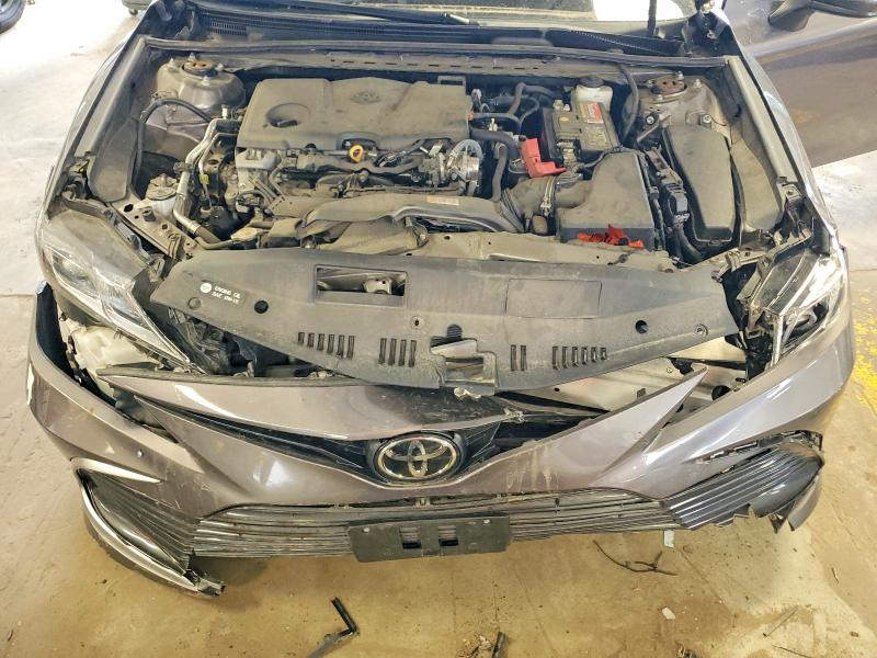 Photo 11 from auction – 2022 TOYOTA CAMRY with VIN 4T1C11BK3NU066925