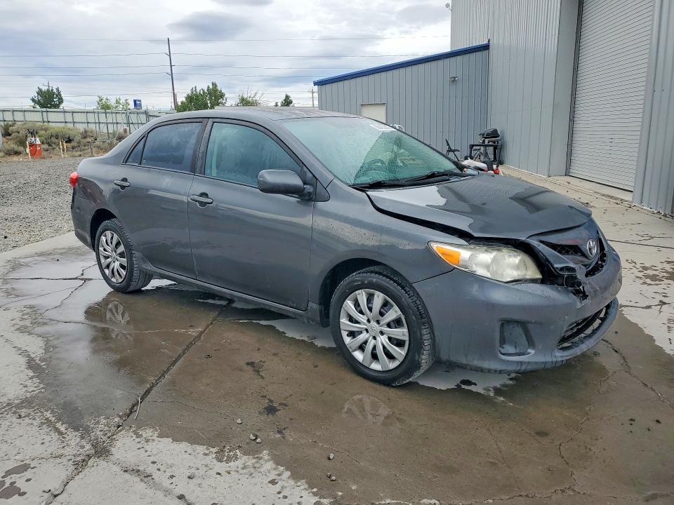 Zdjęcie 4 z aukcji – 2012 TOYOTA COROLLA z VIN 2T1BU4EE6CC806704