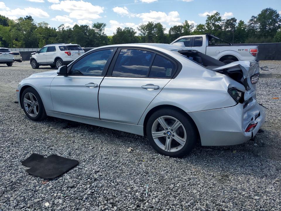 Photo 2 from auction – 2014 BMW 328 with VIN WBA3C1C56EK109685