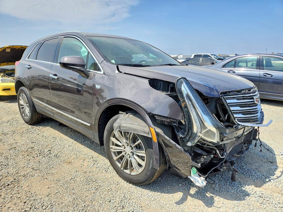 Photo 4 from auction – 2018 CADILLAC XT5 with VIN 1GYKNCRS7JZ162991