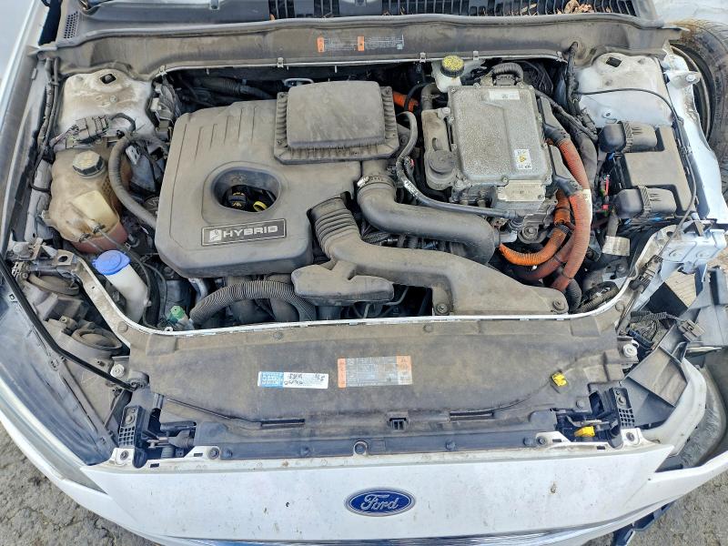 Photo 11 from auction – 2017 FORD FUSION with VIN 3FA6P0LU2HR368539