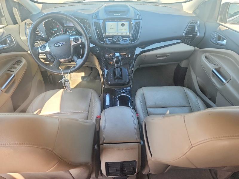 Photo 8 from auction – 2016 FORD ESCAPE with VIN 1FMCU0J93GUC76959