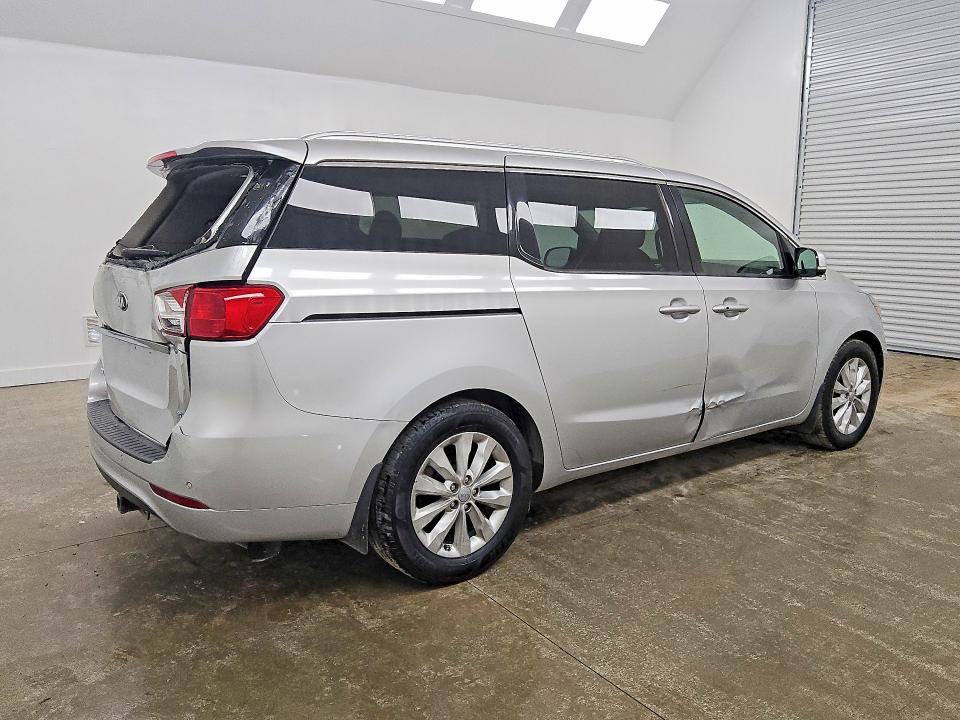 Photo 3 from auction – 2018 KIA SEDONA with VIN KNDMC5C15J6348093