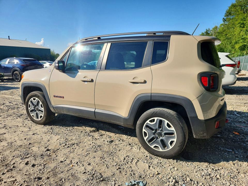 Photo 2 from auction – 2016 JEEP RENEGADE with VIN ZACCJBCTXGPD93344