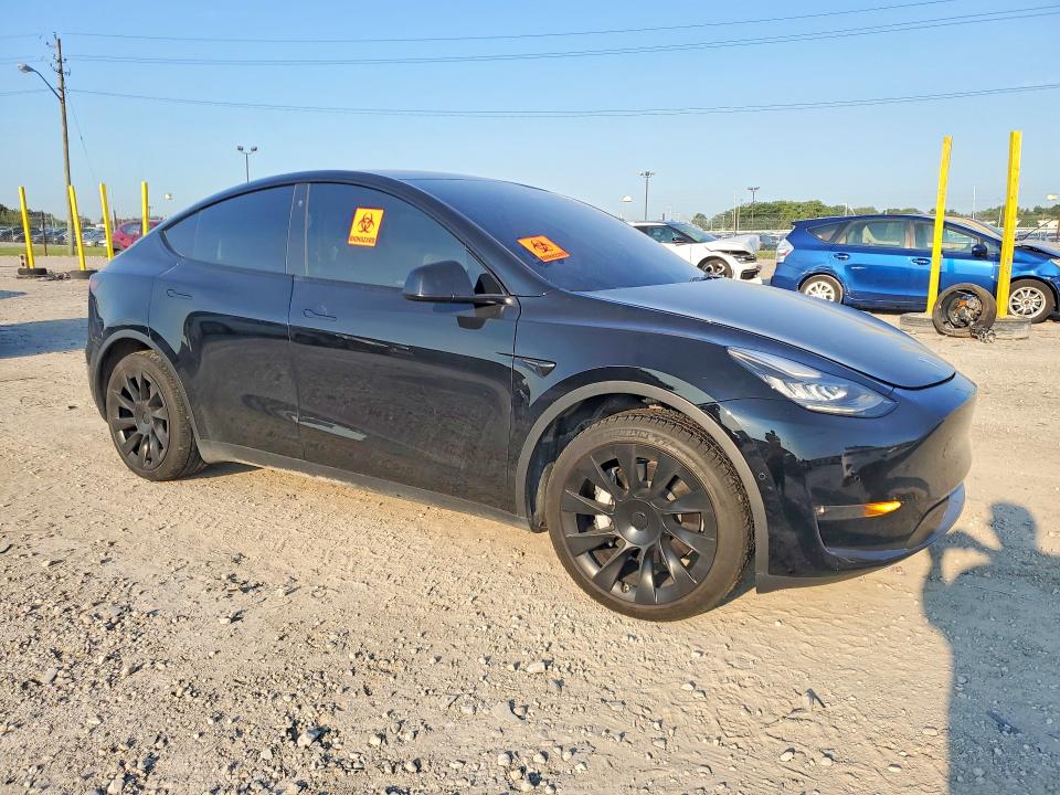 Photo 4 from auction – 2021 TESLA MODEL Y with VIN 5YJYGDEE6MF120323