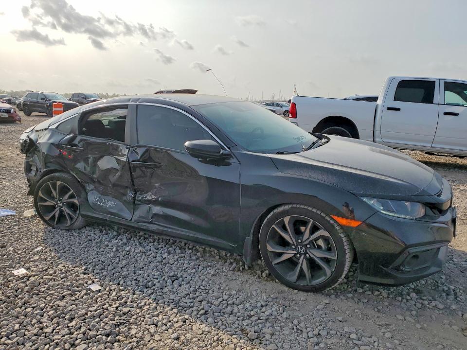Photo 4 from auction – 2019 HONDA CIVIC with VIN 19XFC2F84KE025861