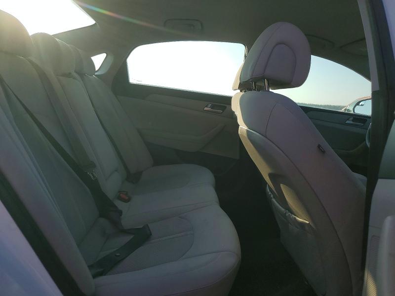 Photo 10 from auction – 2017 HYUNDAI SONATA with VIN 5NPE24AF5HH490024
