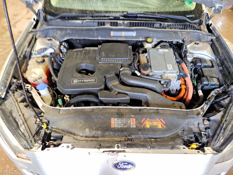 Photo 12 from auction – 2017 FORD FUSION with VIN 3FA6P0LU0HR385386